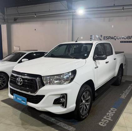 TOYOTA HILUX 2.8 SRV 4X4 CD 16V DIESEL 4P AUTOMÁTICO TOYOTA HILUX 2.8 SRV 4X4 CD 16V DIESEL 4P AUTOMÁTICO